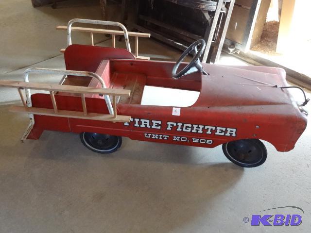 Vintage Fire Fighter Unit # 508 Pedal Car Inc...