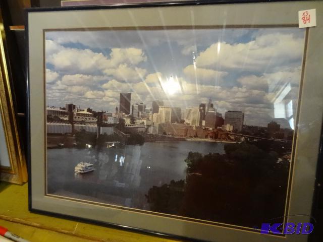 3 City Scene Pictures In Frames Look all to b...