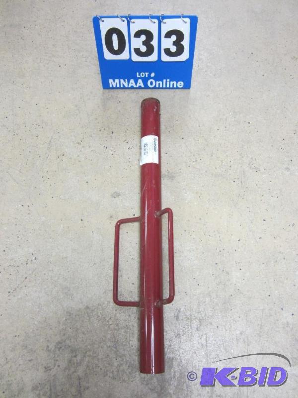 lot 33 image: Fence Post Driver Pounder