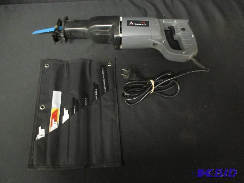 lot 66 image: Altocraft Variable Speed Reciprocating Saw & Blades