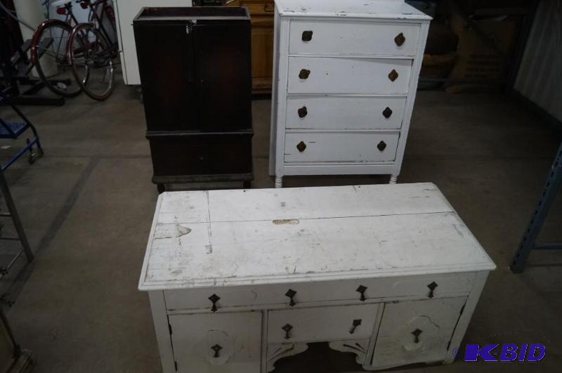 Chest of drawers, dresser and armoire