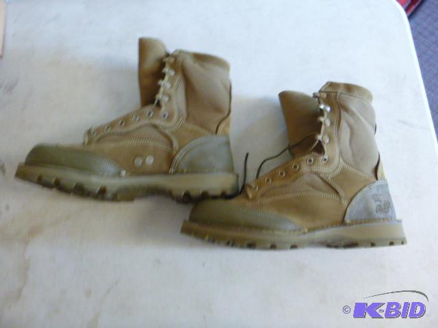 Vibram Waterproof Boots Size 10 12 R...
