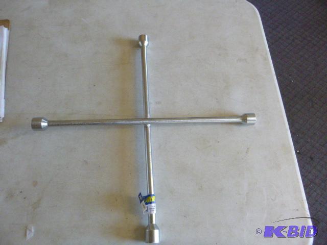 4-Way 20&quot Tire Wrench 34&quot - 1316&...