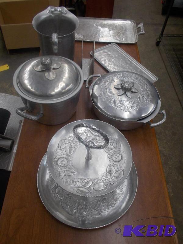 Serving Pieces