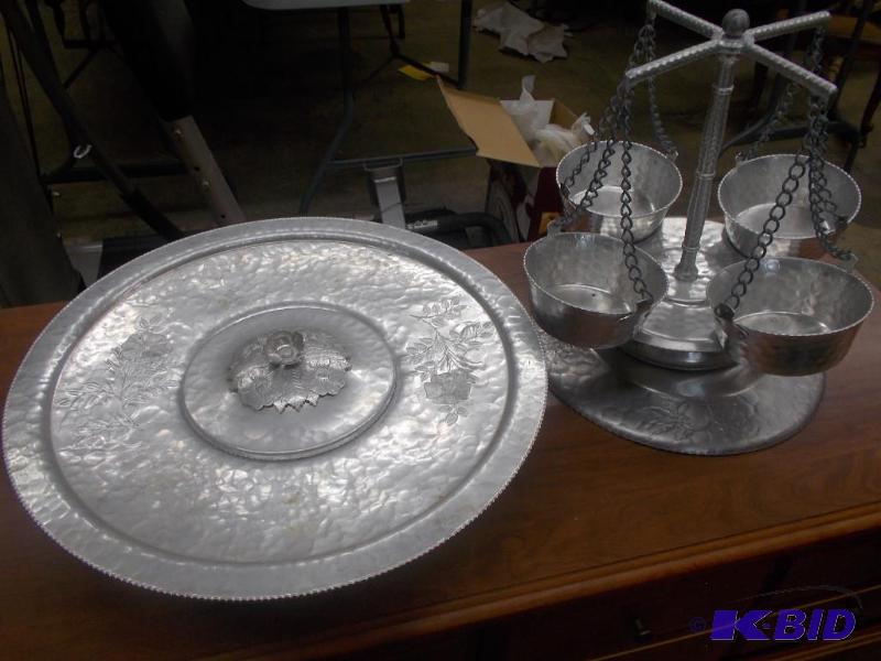 Serving Pieces