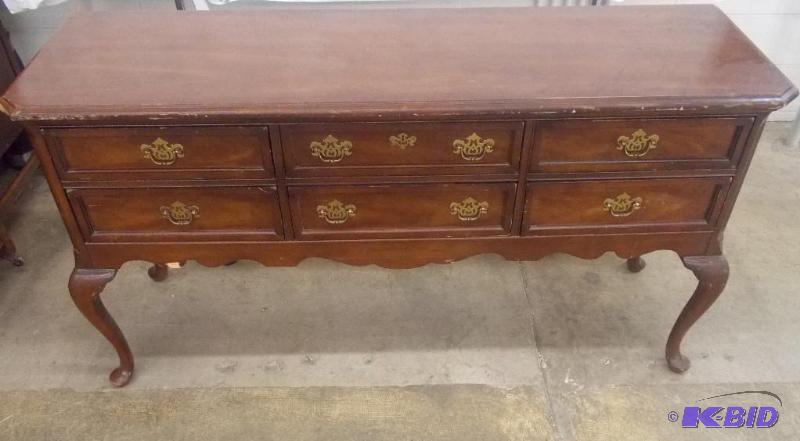 Sideboard
