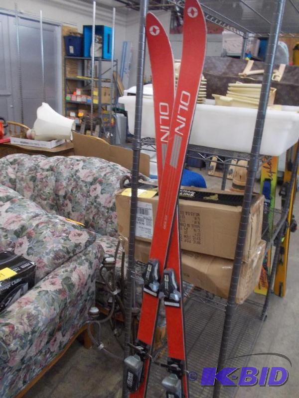 Skis