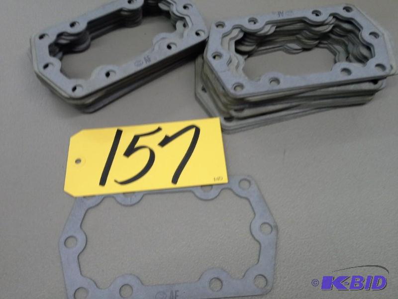 lot 1157 image: (QTY 40) GASKET TRANSMISSION PTO  B400 GILLIG LOW FLOOR  23048037