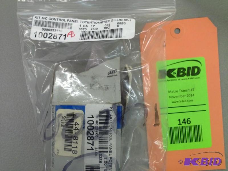 lot 146 image: KIT AC CONTROL PANEL POTENTIOMETER GILLIG 82-13732-000