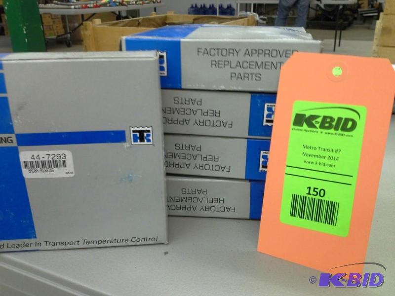 lot 150 image: PLATE BRUSH RIGGING & PARTS EVAP MOTOR 44-7293 GILLIG AC  94 FLYER