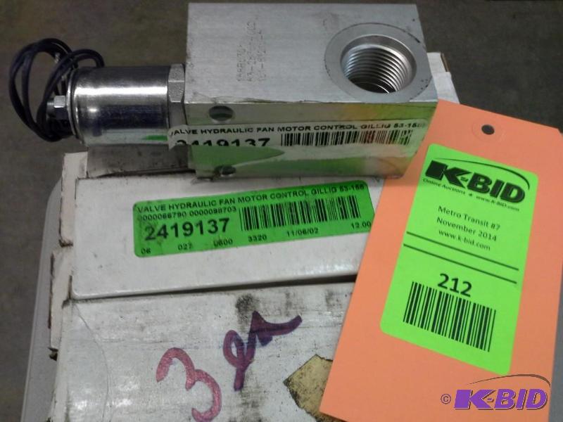 lot 212 image: VALVE HYDRAULIC FAN MOTOR CONTROL GILLIG 53-15851-008     (fan speed)