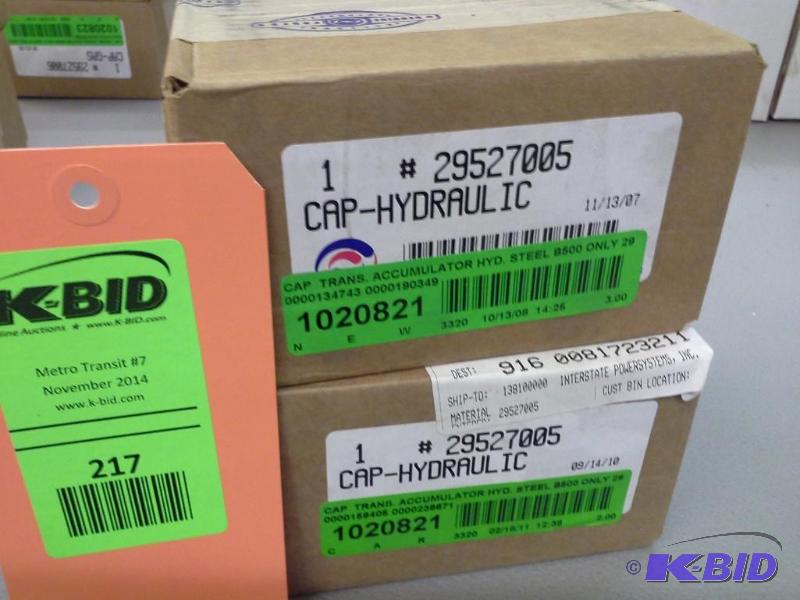 lot 217 image: CAP  TRANS. ACCUMULATOR HYD. STEEL B500 ONLY 29527005