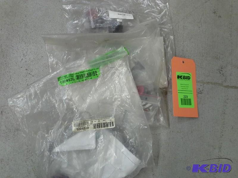 lot 223 image: KIT HARNESS TRANSMISSION INTERFACE ROUND TO SQUARE ON VEHICLE B500 29519127