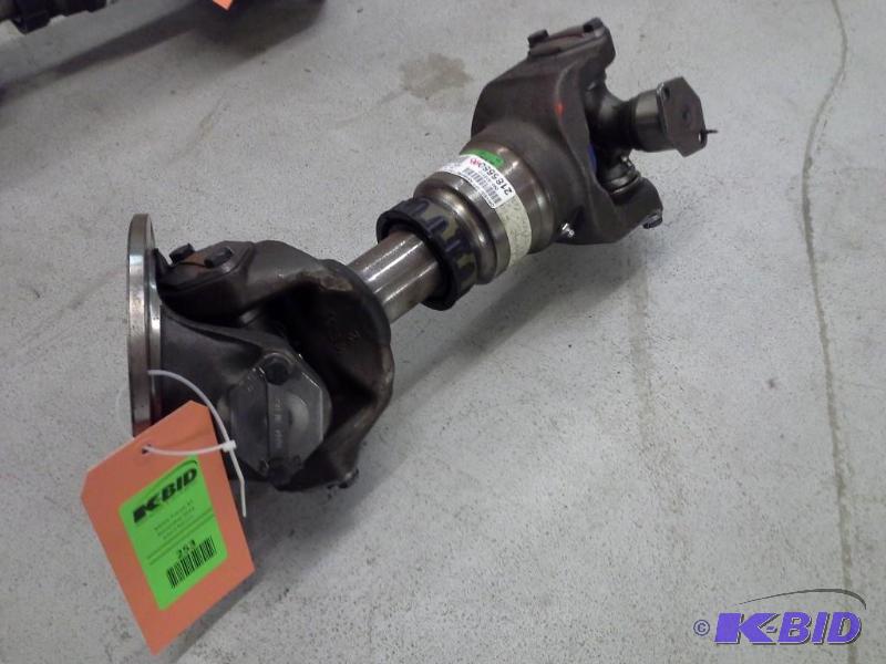 lot 253 image: DRIVESHAFT ASSEMBLY GILLIG 53-08754-022