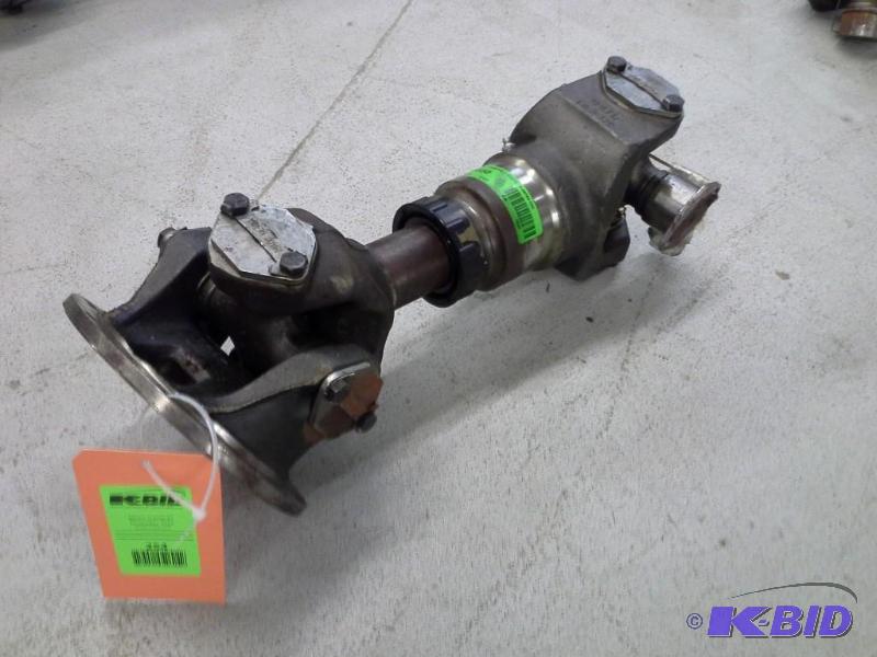 lot 254 image: DRIVESHAFT ASSEMBLY GILLIG 53-08754-022