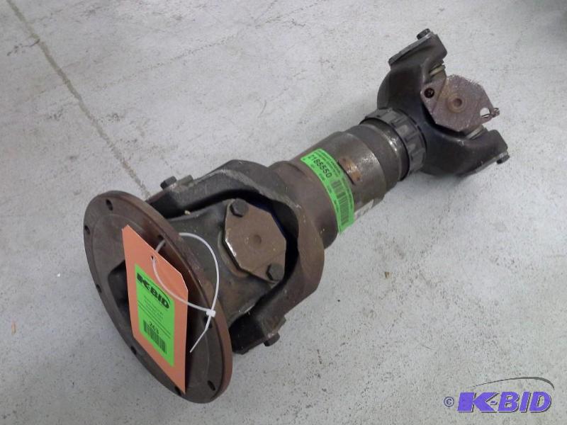 lot 263 image: DRIVESHAFT ASSEMBLY GILLIG 53-08754-022