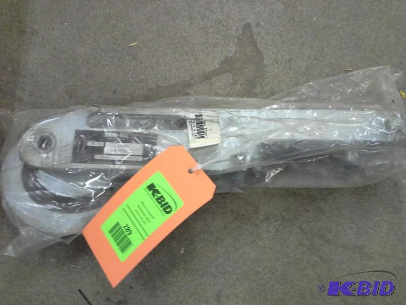 lot 289 image: MECHANISM ASSM.WHEELCHAIR NEW FLYER LOW-FLOOR 045918