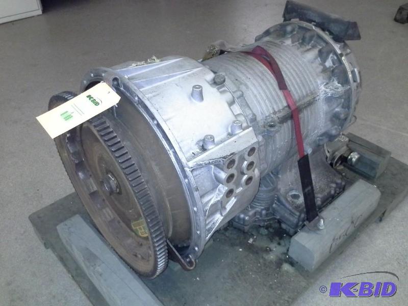 lot 3 image: TRANSMISSION B500 GILLIG (Trans ID 2)  (420-566) (NEEDS RBLD)