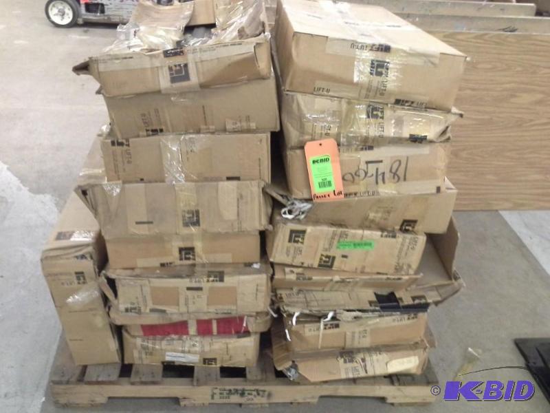 lot 309 image: CASTING WHEELCHAIR LIFT RAMP BARRIER ASSY LIFT-U (1500 SERIES) D128-0013