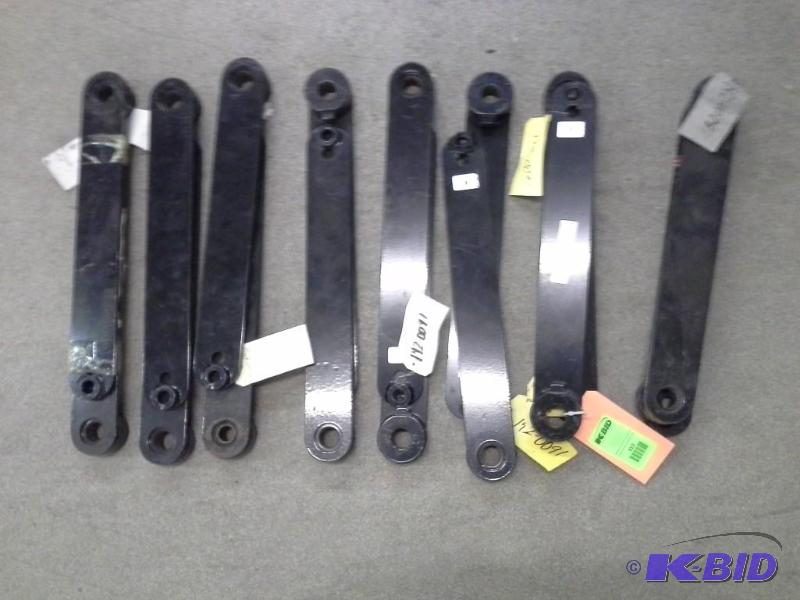 lot 310 image: ARM WHEELCHAIR LIFT SLAVE GILLIG 2200-2226 C142-0091