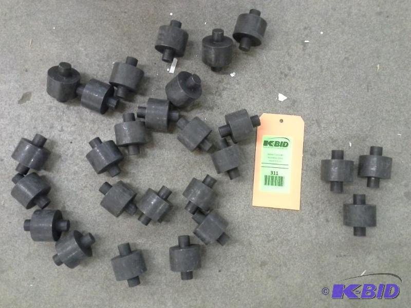 lot 311 image: ROLLER REAR BRAKE SHOE-O.S. SEE#2067831 92-5000-54