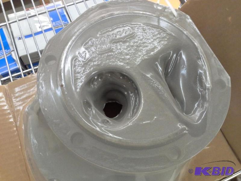 lot 37 image: FRAME ALT. MAIN ENGINE-DRIVE END GILLIG 1989461