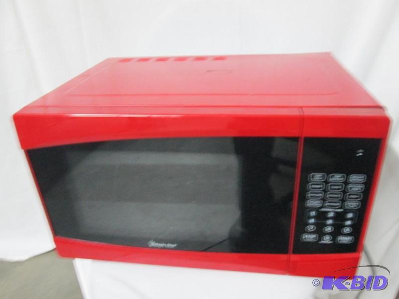 Magic Chef 0.9 cu. ft. 900 Watt Microwave - Red