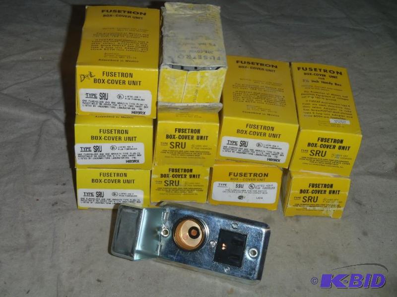 lot 103 image: Fusetron Box-Cover Unit
