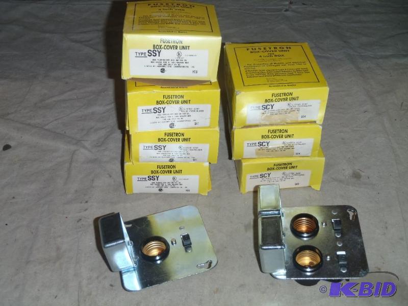lot 105 image: Fusetron Box-Cover Unit