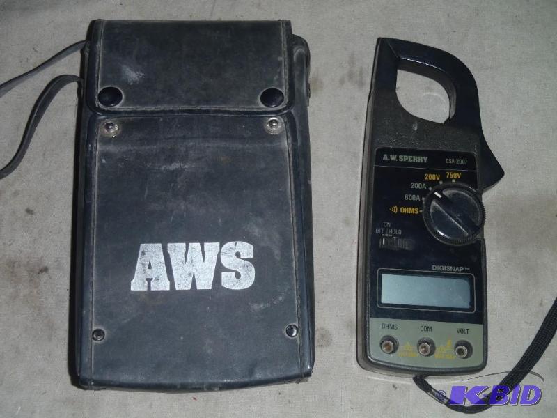 lot 125 image: Digisnap Clamp Volt Ammeter