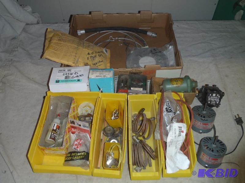 lot 128 image: Miscellaneous HVAC Parts