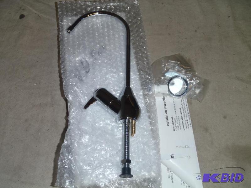 lot 194 image: Water Filter Faucets