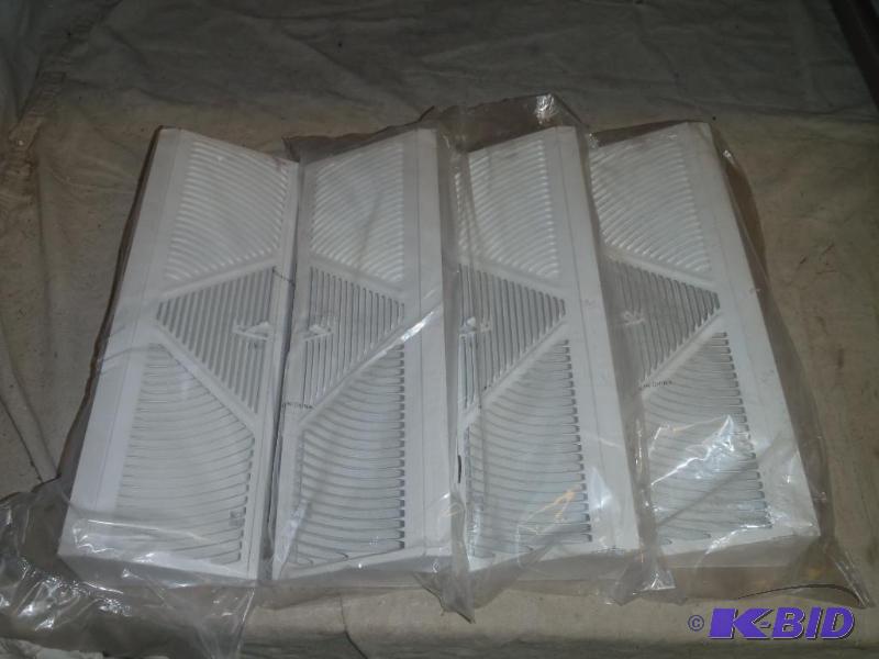 lot 226 image: Baseboard Diffuser