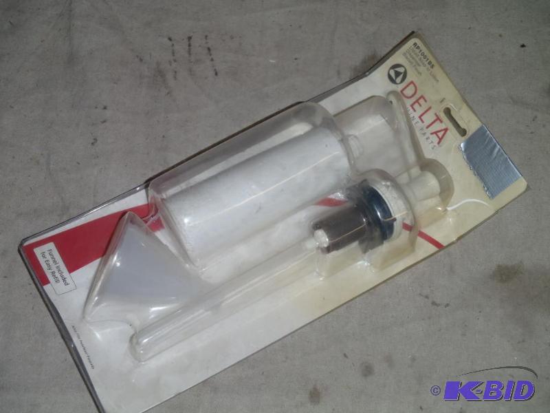 lot 312 image: Soap Dispenser