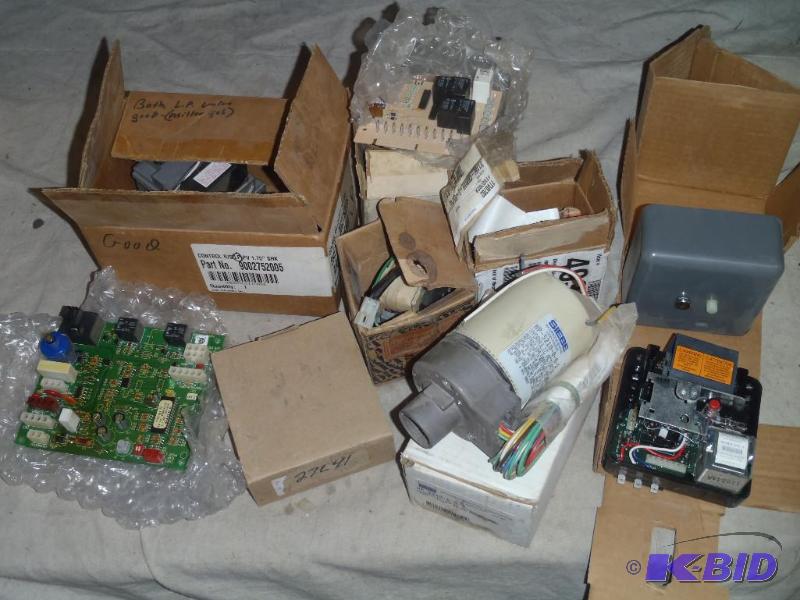 lot 324 image: Miscellaneous HVAC Parts