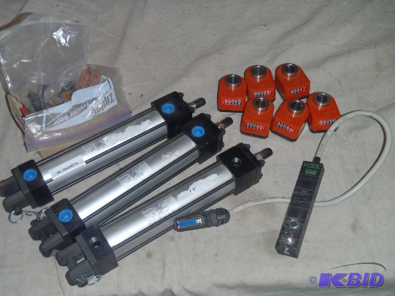lot 342 image: Air Cylinders, Etc.