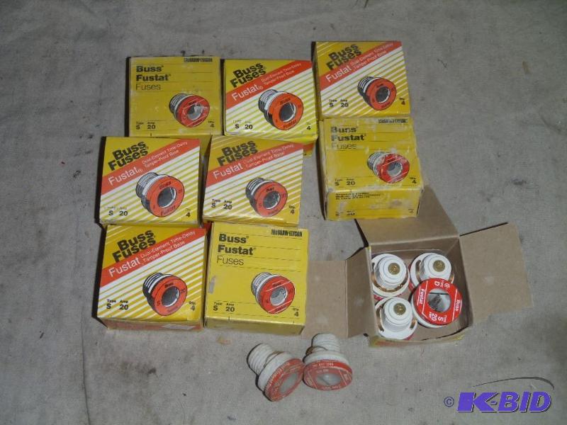 lot 92 image: Buss Fuses