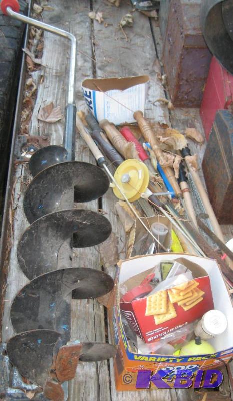 Ice Fishing Assortment (Includes an Ice Auger)