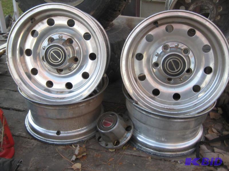 Set of 4 Ford Rims