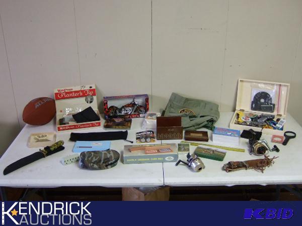 Mixed Lot of Collectables
