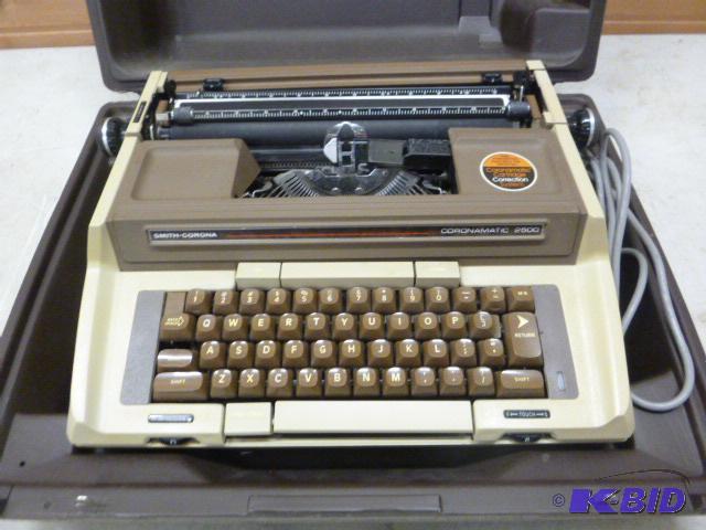 lot 108 image: Smith-Corona Typewriter Coronamatic&nbsp2500...