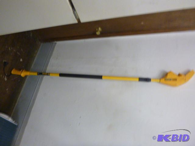 lot 11 image: Wen Lumberjack Limb Trimmer No saw....