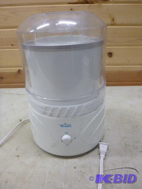 lot 115 image: Rival Mixer...