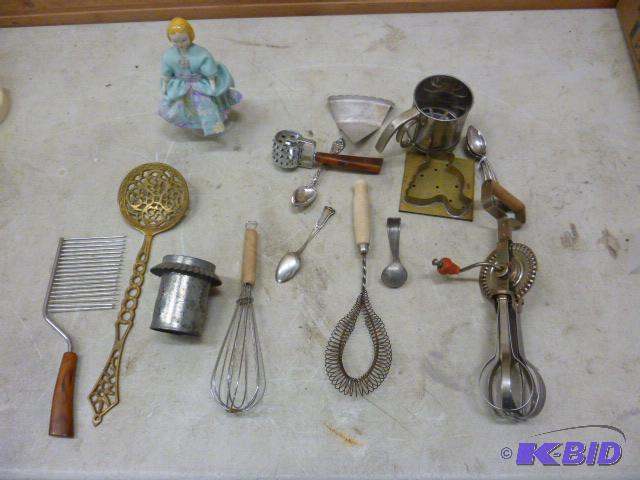 lot 119 image: Miscellaneous Kitchen Items...