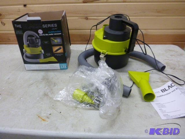 lot 129 image: Black Series Wet and Dry Auto Vacuum 12 volt....