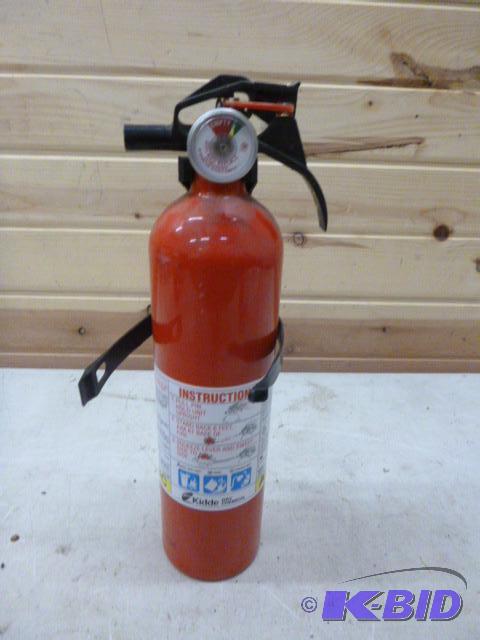 lot 136 image: Kidde Dry Chemical Fire Extinguisher Has char...