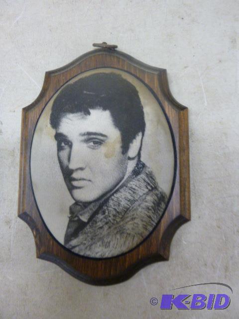 lot 173 image: Elvis Plaque ...