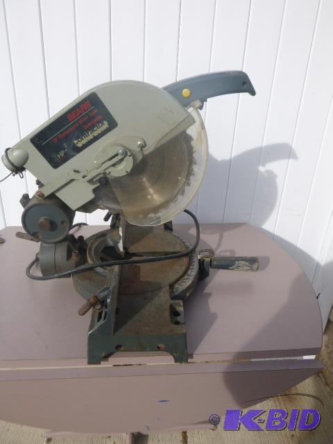 lot 198 image: Craftsman 10" Compound Miter Saw 3 HP, C...