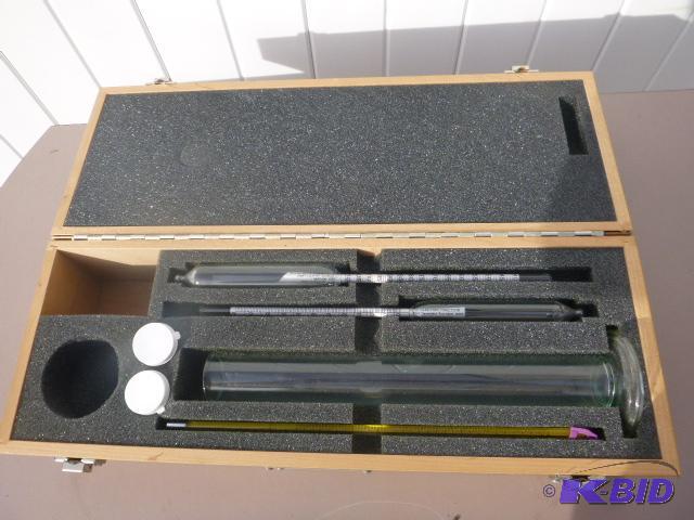 lot 206 image: Kinsler Fuel Injection Kit...