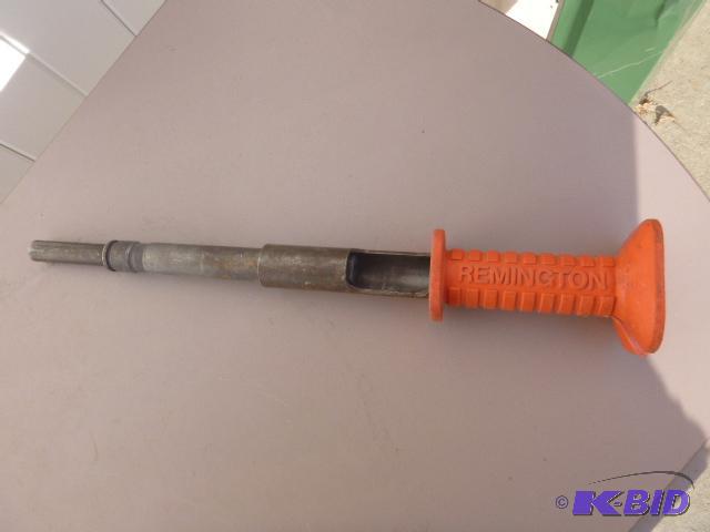 lot 208 image: Remington Powder Actuated&nbspTool 22 Cal....